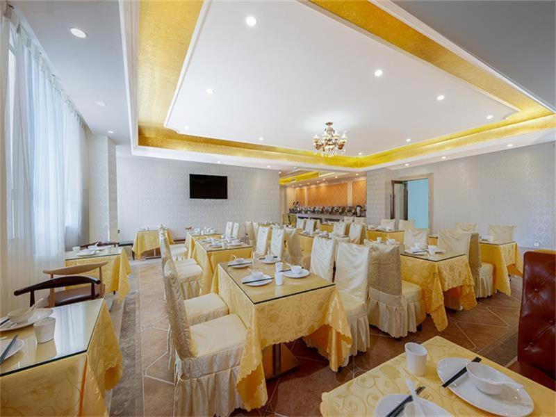 Vienna Hotel Huiyang Sanhe Square 恵州市 エクステリア 写真